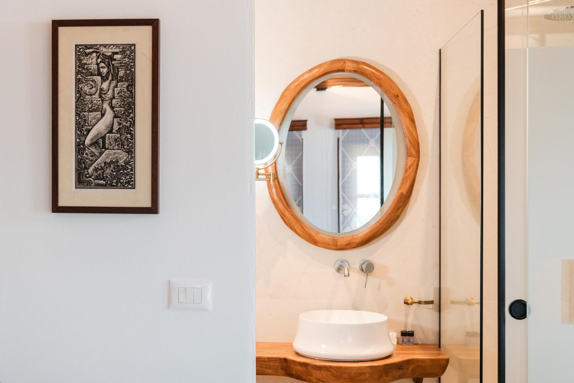 Dam Stone Boutique Hotel Gjirokastër Eksteriør bilde