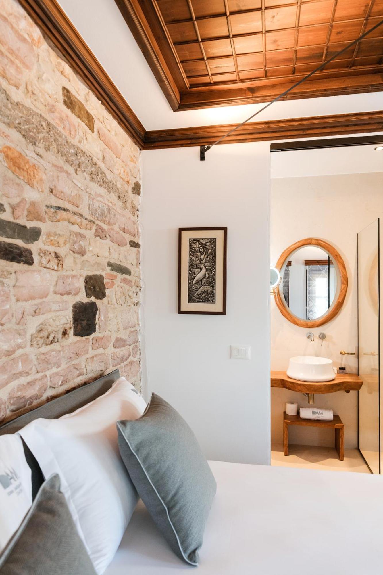 Dam Stone Boutique Hotel Gjirokastër Eksteriør bilde