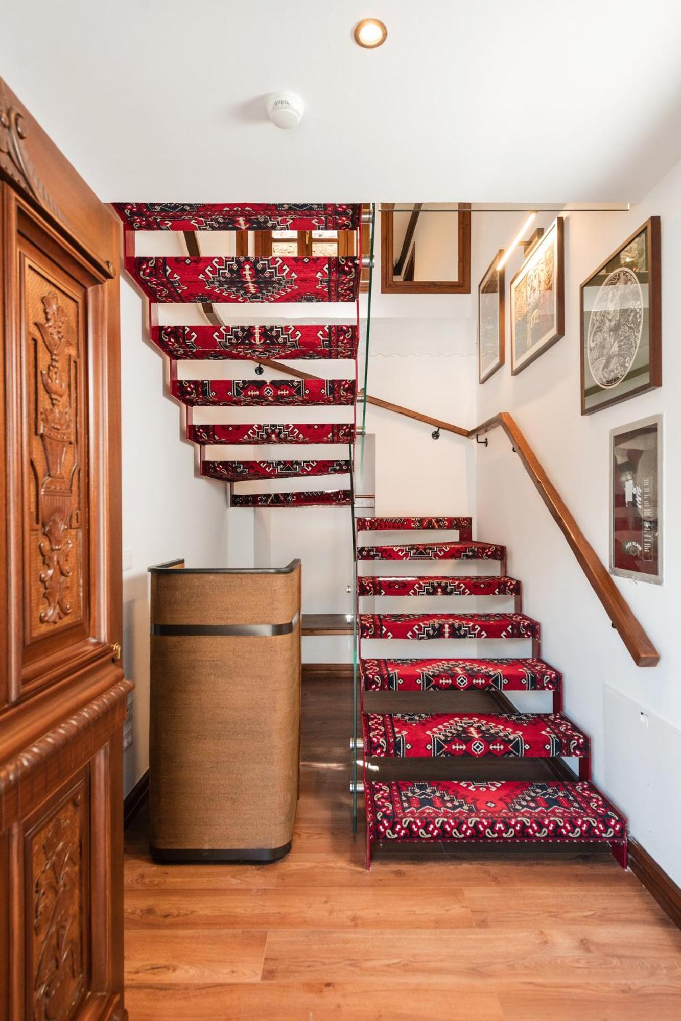 Dam Stone Boutique Hotel Gjirokastër Eksteriør bilde