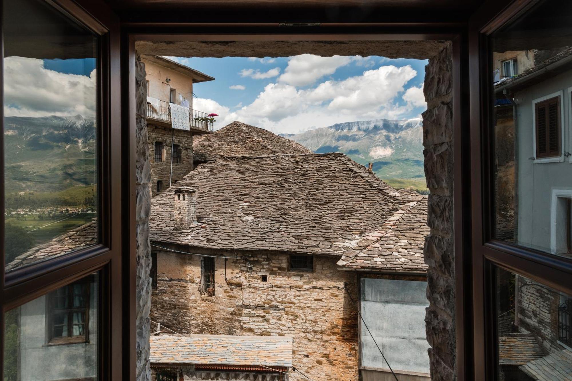 Dam Stone Boutique Hotel Gjirokastër Eksteriør bilde
