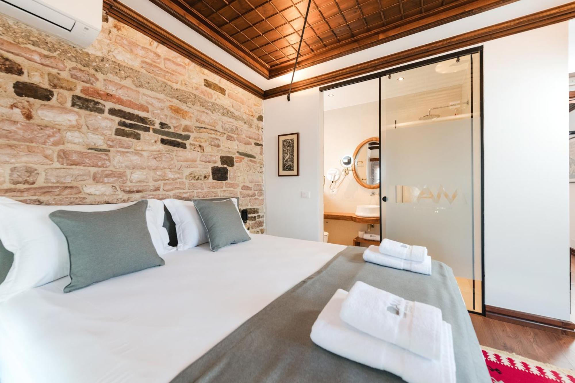Dam Stone Boutique Hotel Gjirokastër Eksteriør bilde